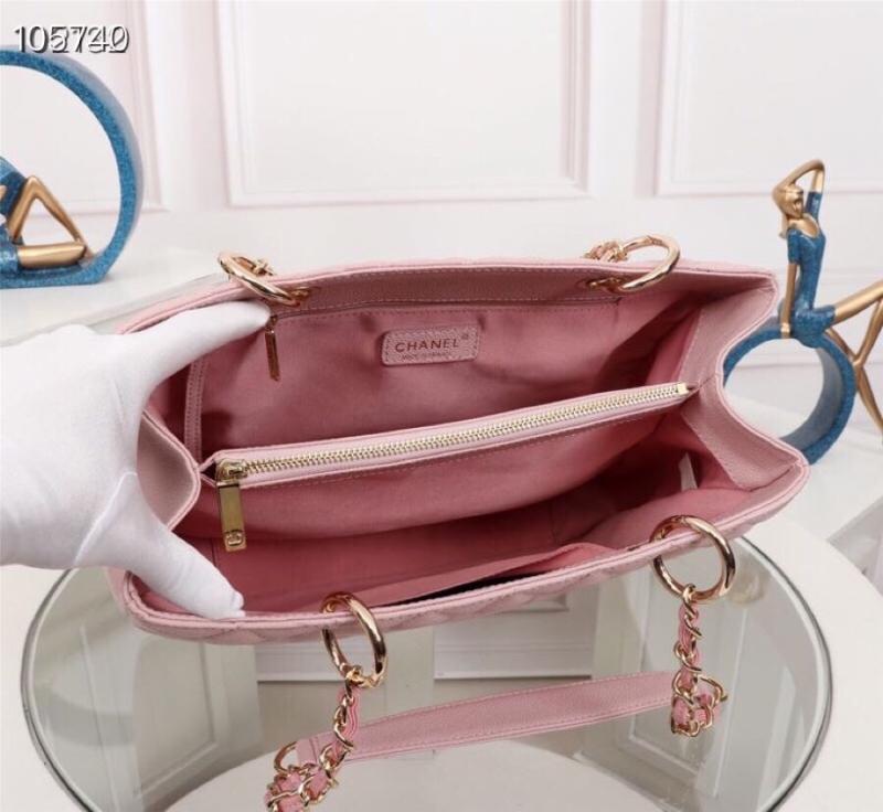 Ch**el shopping bags